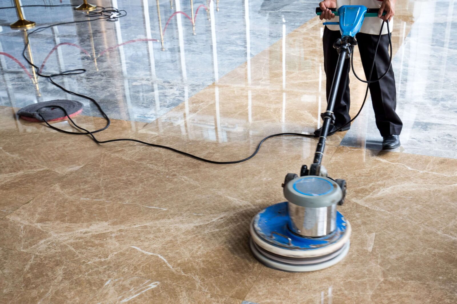 Floor-Buffing
